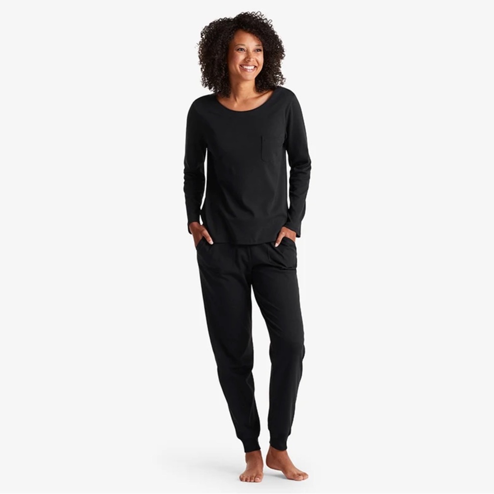 THE COMPANY STORE 'Pima Cotton Women's Jogger Pants Pajama Set' in Black